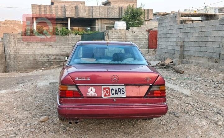 مرسيدس بنز E-Class